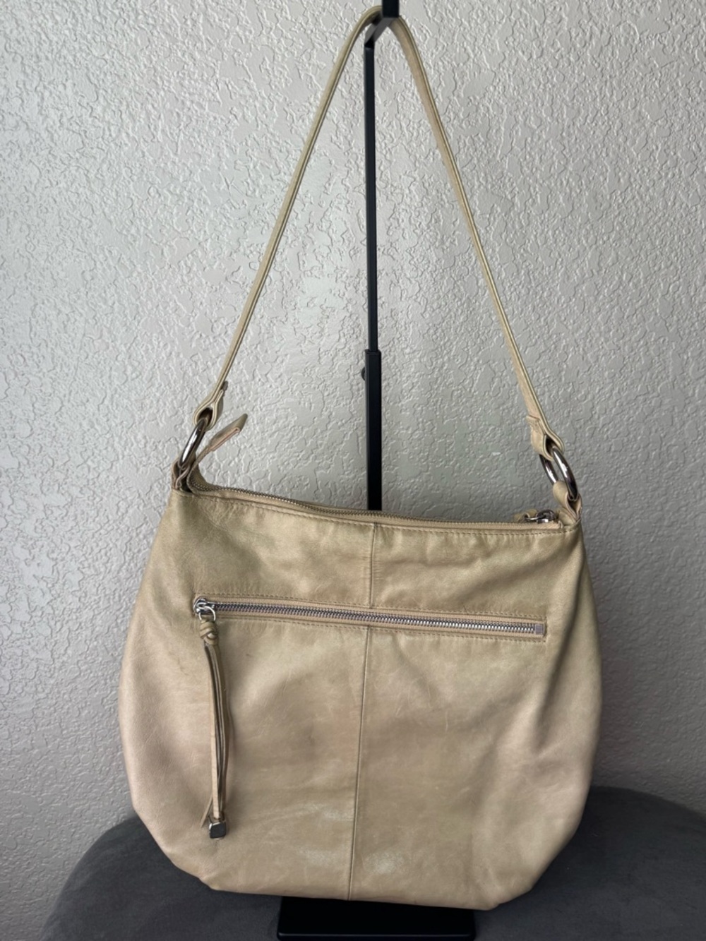 HOBO Leather Shoulder Bag Cream Hobo Slouch Purse Rehab Project Distressed Boho